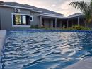 Moradia T3 suite com piscina e anexo - MATOLA