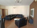 ARRENDA-SE ESPAÇOSA FLAT T3 MOBILADA NA POLANA