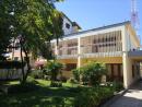 Vende-se moradia T6 com anexo - SOMMERSCHIELD