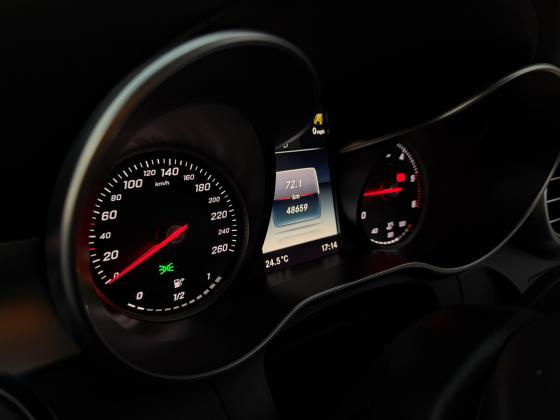 MERCEDES BENZ C220d 2015 RÉCEM IMPORTADO