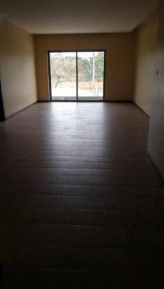 Arrenda-se flat T3 suite climatizada - SOMMERSCHIELD II