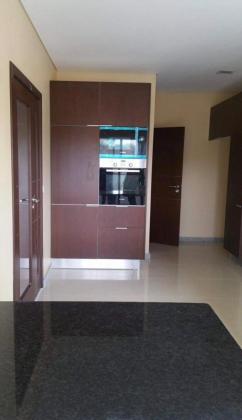 Arrenda-se flat T3 suite climatizada - SOMMERSCHIELD II
