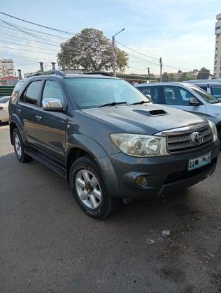 Toyota Fortuner 2011 Manual 4X4