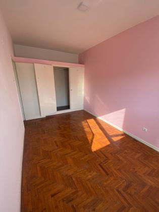 Vende-se Flat T3 na Malhangalene