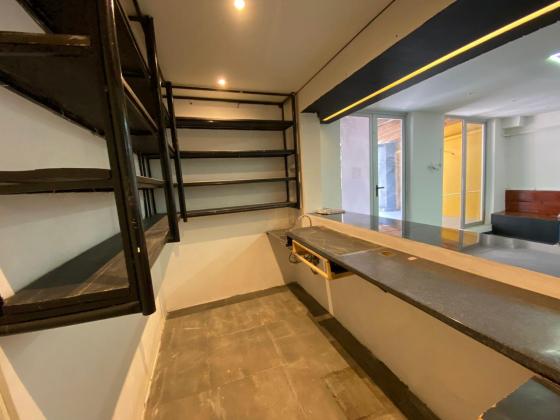 Arrenda-se restaurante e bar com cozinha equipada - POLANA