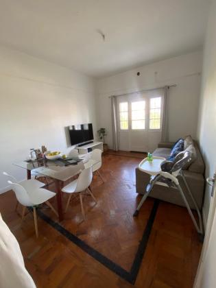 Vende-se flat T3 climatizada em predio curto - POLANA