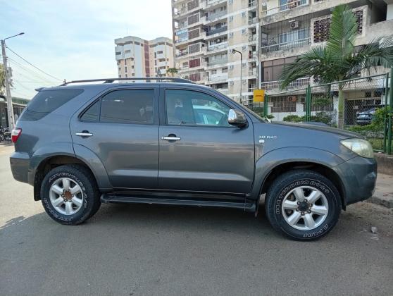 Toyota Fortuner 2011 Manual 4X4
