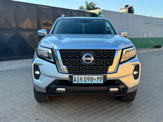 NISSN NAVARA 2022 4x4