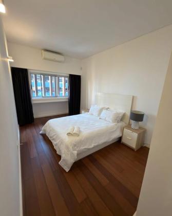 MOBILADA - Arrenda-se flat T3 suite com piscina - SOMMERSCHIELD