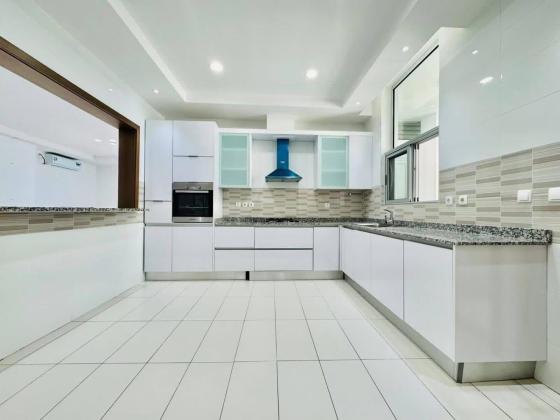 Arrenda-se Apartamento T3 no Condomínio Maputo Beach Front_Av. Marginal
