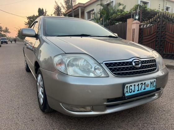 TOYOTA COROLLA Xcova/ Escova 1.5cc