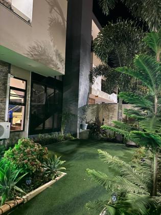Arrenda-se Moradia Triplex T5 no Bairro Triunfo Novo