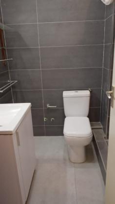 Arrenda-se flat T3 suite no 1⁰ andar - POLANA
