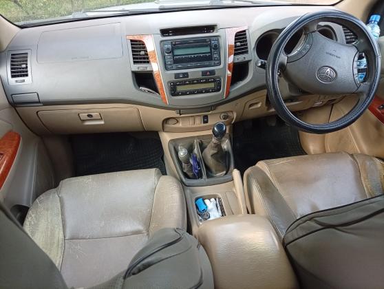 Toyota Fortuner 2011 Manual 4X4