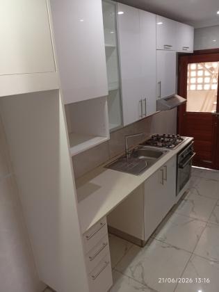 Vende-se Apartamento T3 no Condomínio Lua e Mar_Bairro Costa do Sol