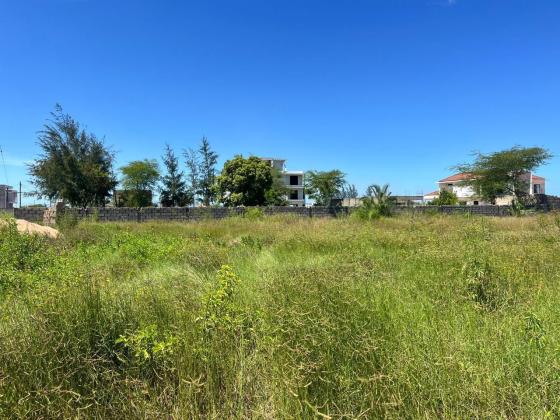 Terreno com 800m² com DUAT - MAPULENE
