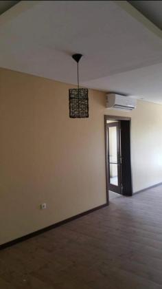 Arrenda-se flat T3 suite climatizada - SOMMERSCHIELD II