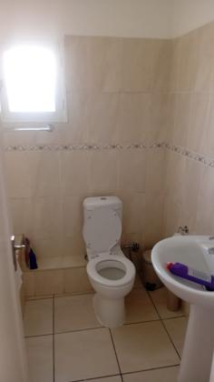 Arrenda-se flat T3 climatizada no 2⁰ andar - POLANA