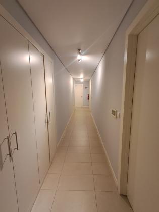 Penthouse T6 com piscina e vista ao mar - MARESIAS