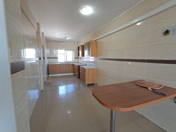 Arrenda-se flat T3 suite com 2 elevadores - POLANA