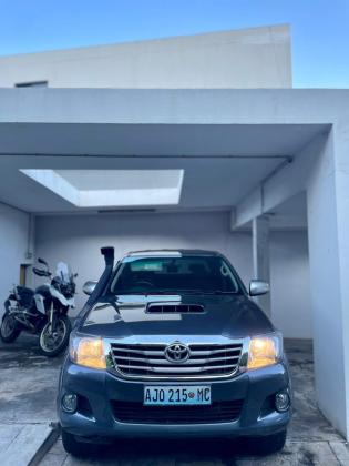 TOYOTA HILUX D3D 3.0cc 4x4 2014 MANUAL