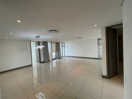 arrendo excelente apartamento t3 no mares