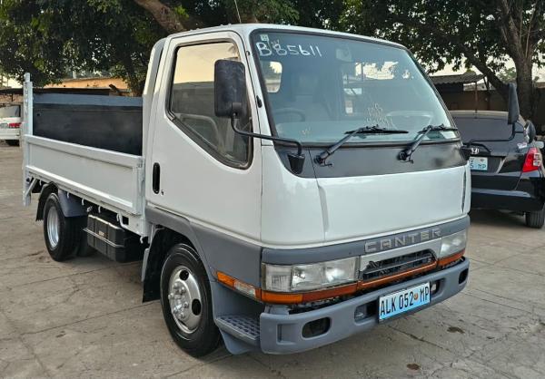 MITSUBISHI CANTER 4M40 1.5 TONELADAS