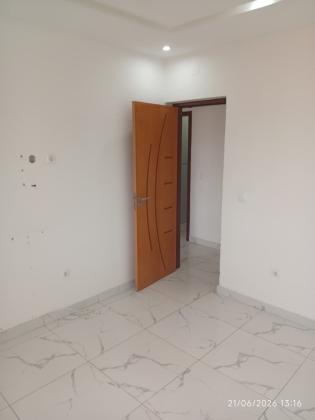Vende-se Apartamento T3 no Condomínio Lua e Mar_Bairro Costa do Sol