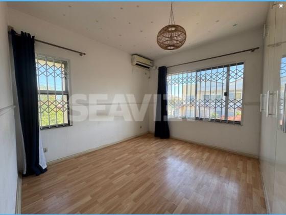 Arrenda-se Moradia T4 no Condomínio 5a Avenida_Bairro Triunfo