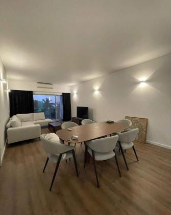 MOBILADA - Arrenda-se flat T3 suite com piscina - SOMMERSCHIELD