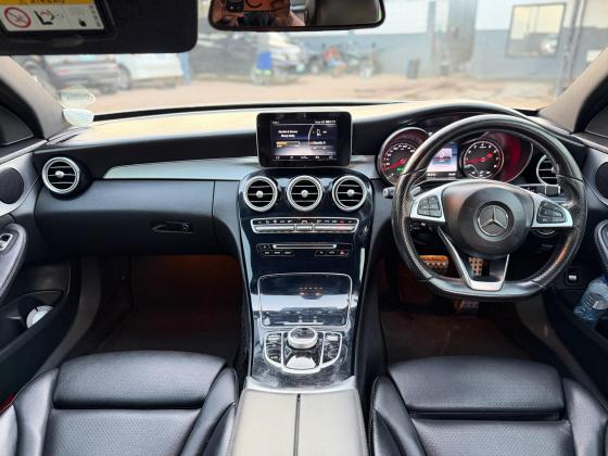 MERCEDES BENZ C200 W205 2017 AMG LINE