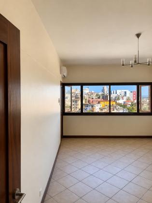 Vende-se Apartamento T2 no Bairro Central_Proximo ao Comando da Cidade
