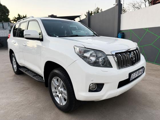 TOYOTA LAND CRUISER PRADO VX 3.0cc 4X4
