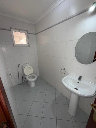 Arrenda-se moradia T4 (4 suites) com piscina e anexo - TRIUNFO VELHO