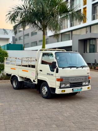 TOYOTA DYNA 200 2 TONELADAS MOTOR 13B
