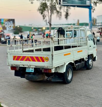 TOYOTA DYNA 200 2 TONELADAS MOTOR 13B