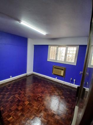 Vende-se Loja no Bairro Central_Proxima à Casa das Louças