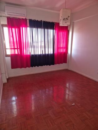 Arrenda-se Apartamento T3 na Coop_Rua da França