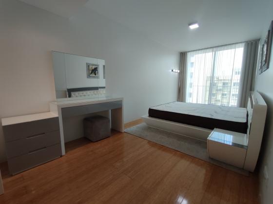 MOBILADA - arrenda-se flat T3 com piscina e gerador - PLATINUM