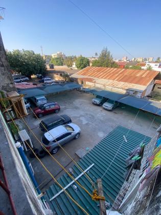 Vende-se Flat T3 na Malhangalene
