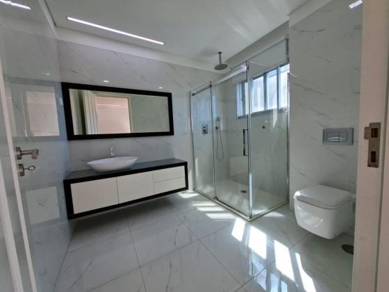 Arrenda-se Apartamento T4 no Zen Residence_Av. Marginal