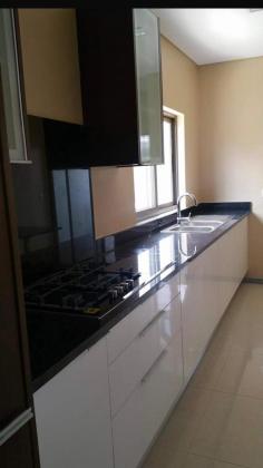 Arrenda-se flat T3 suite climatizada - SOMMERSCHIELD II