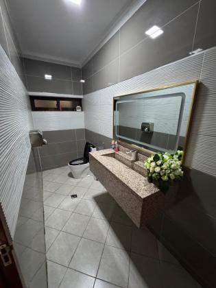 Arrenda-se Moradia Triplex T5 no Bairro Triunfo Novo