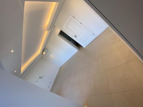 Vende-se moradia T4 (4 suites) com anexo - TRIUNFO