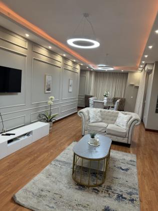 MOBILADA - arrenda-se flat T3 suite com piscina e vista ao mar