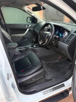 FORD RANGER LIMITED 3.2cc 4x4 2013