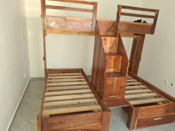 BAIXOU: BELICHE TRIPLA NOVA
