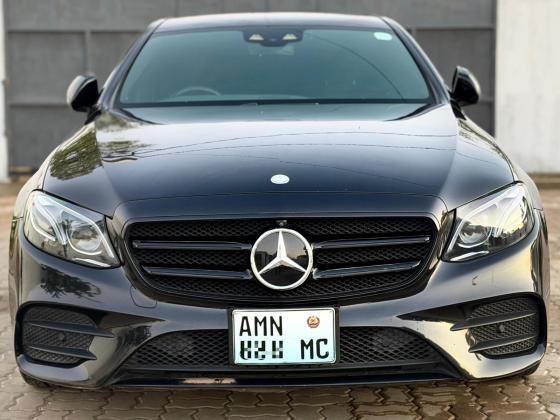 MERCEDES BENZ E200 AMG PACK 2017 2.0cc