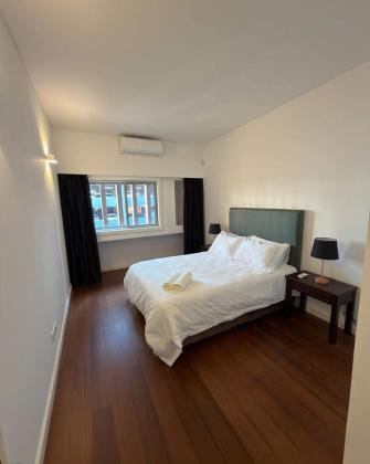 MOBILADA - Arrenda-se flat T3 suite com piscina - SOMMERSCHIELD