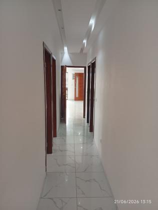 Vende-se Apartamento T3 no Condomínio Lua e Mar_Bairro Costa do Sol